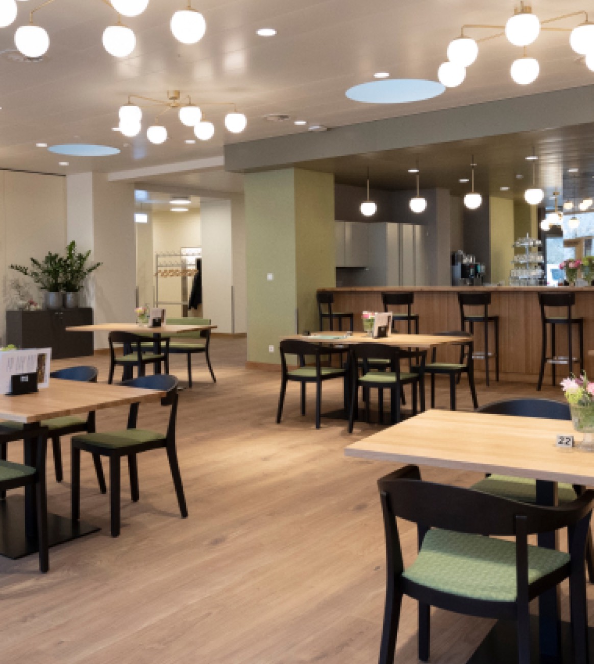 Innenraum Café und Meeting-Bereich